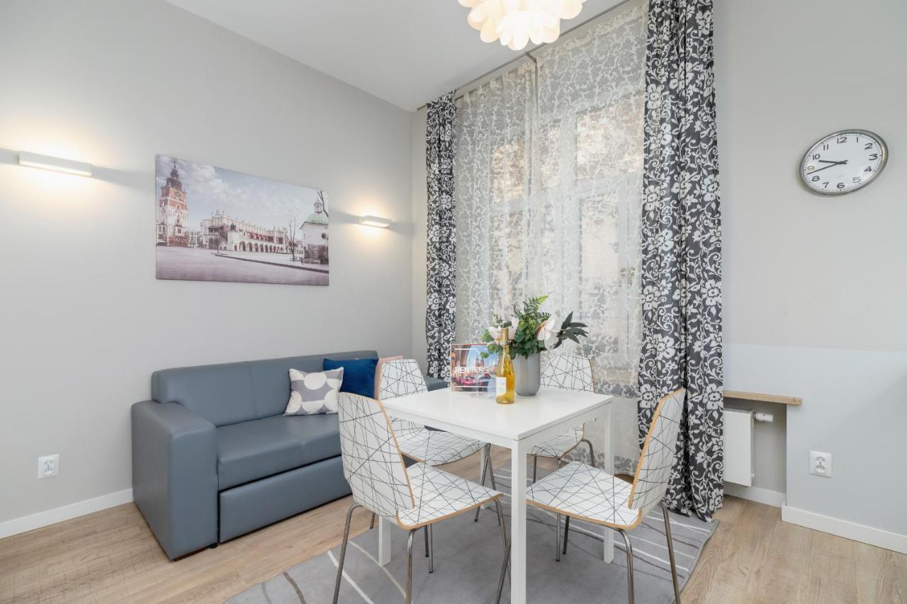 Central Planty Park Apartment Lobzowska By Noclegi Renters Krakow Dış mekan fotoğraf
