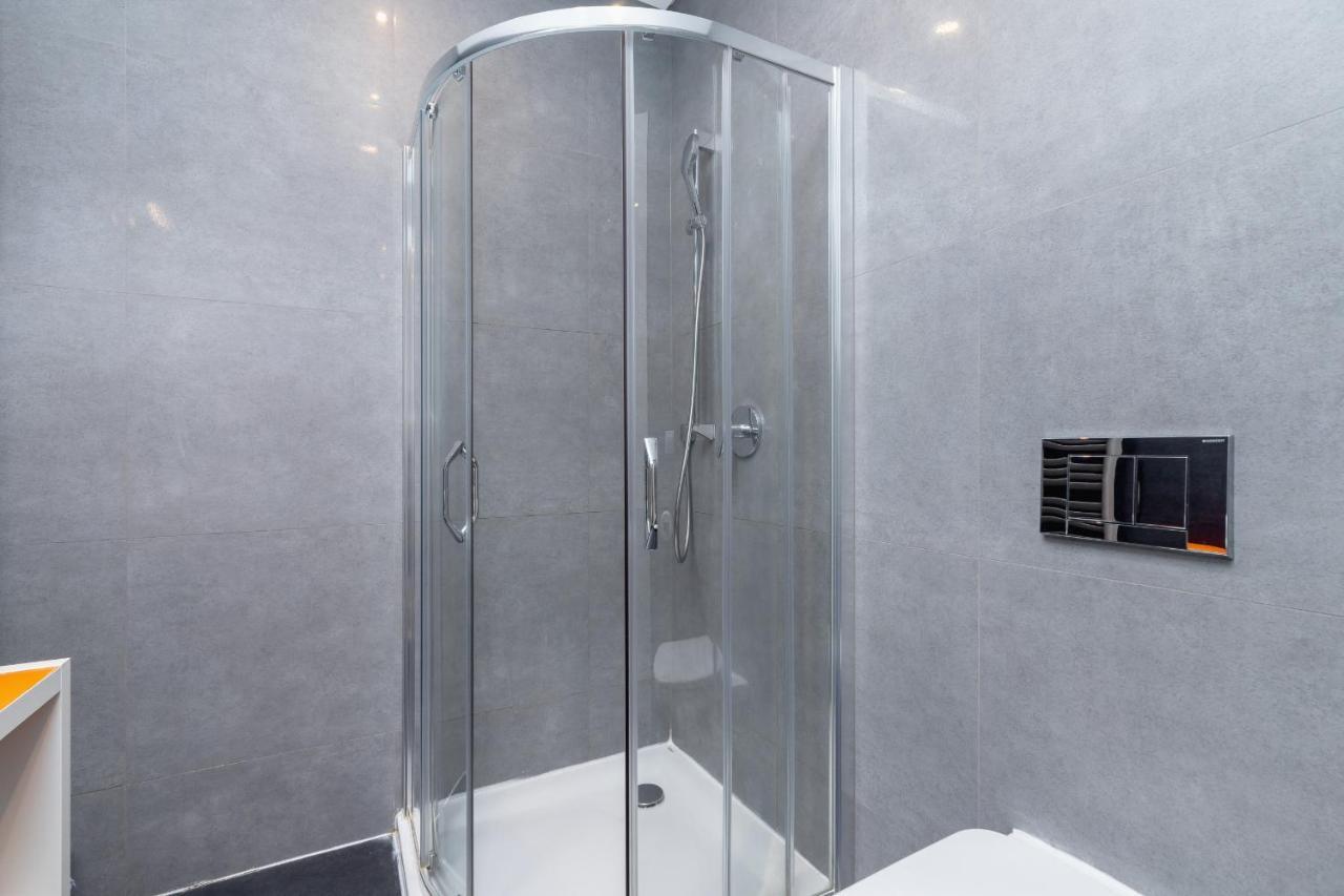 Central Planty Park Apartment Lobzowska By Noclegi Renters Krakow Dış mekan fotoğraf