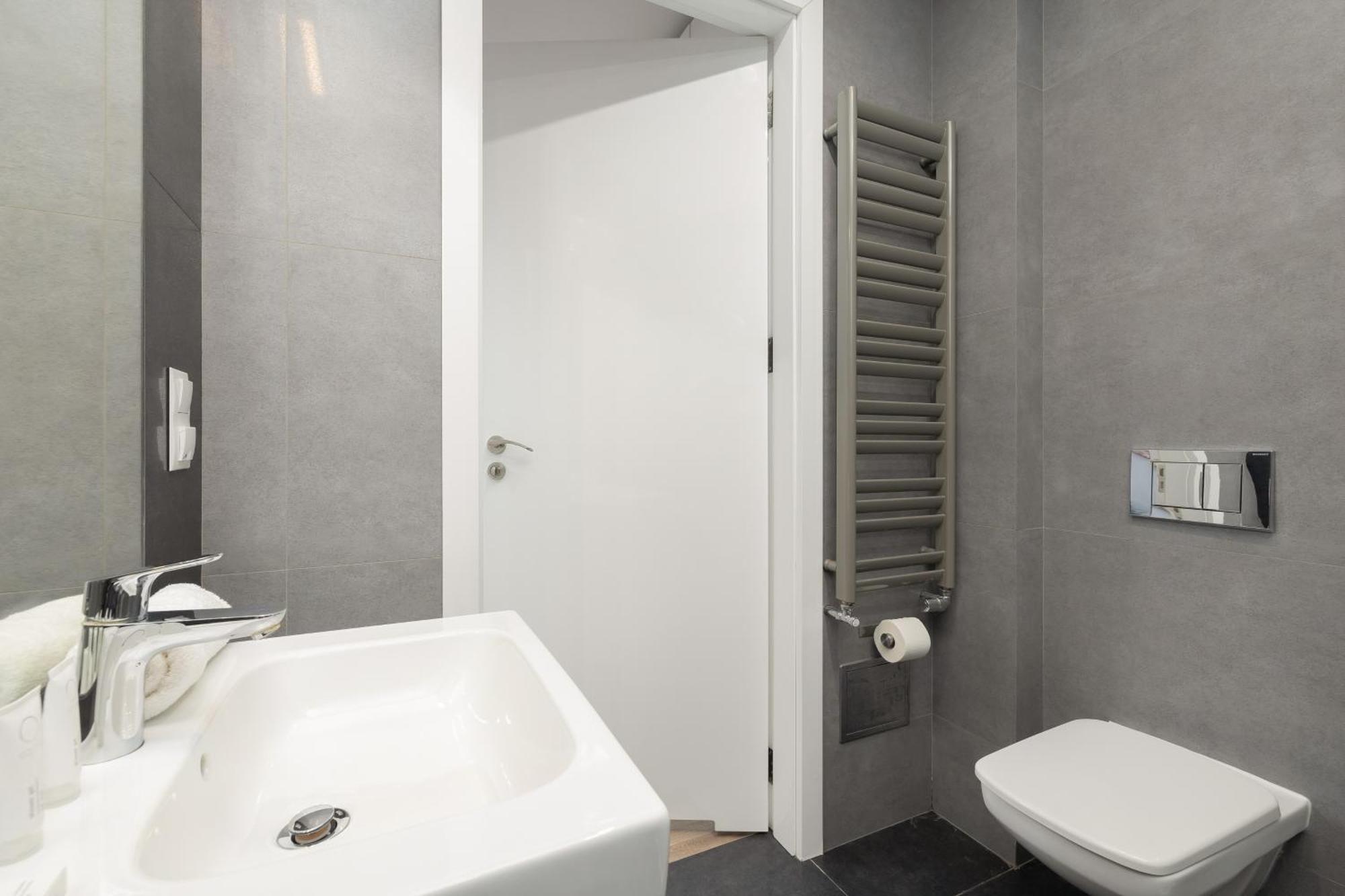 Central Planty Park Apartment Lobzowska By Noclegi Renters Krakow Dış mekan fotoğraf