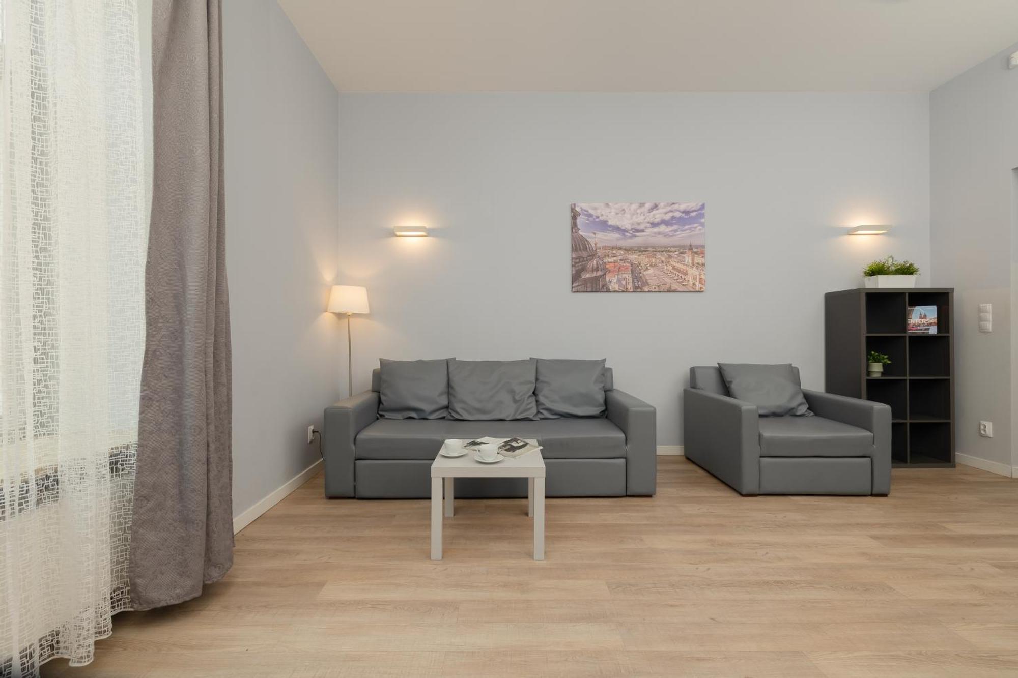 Central Planty Park Apartment Lobzowska By Noclegi Renters Krakow Dış mekan fotoğraf